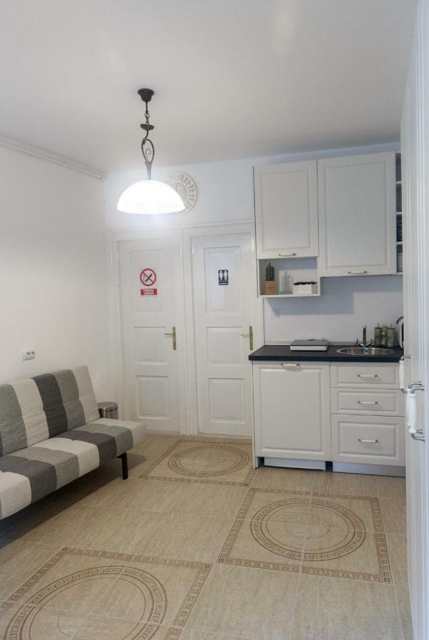Strada Muresenilor - Savas Apartament Braşov Buitenkant foto