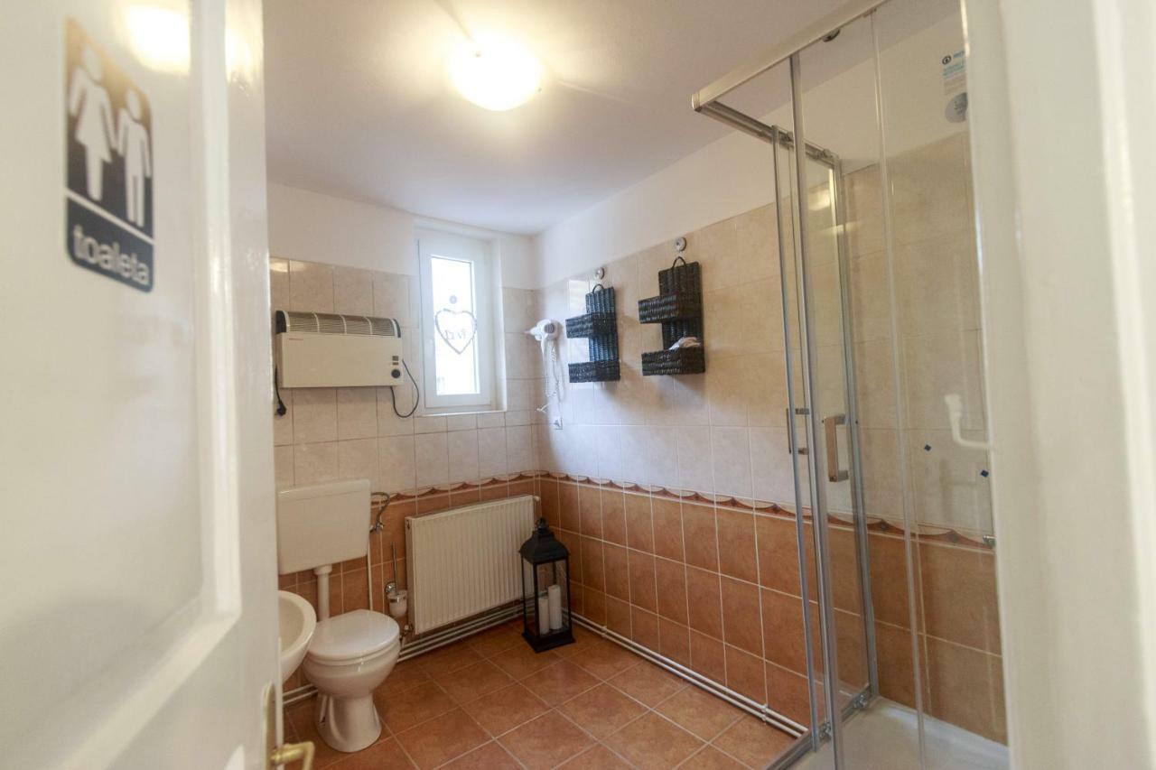 Strada Muresenilor - Savas Apartament Braşov Buitenkant foto